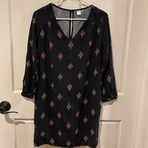 Old Navy Black Dress with pattern